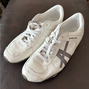 Diesel Men's White and Black Sneakers